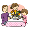 コタツで鍋をする家族（カラー）