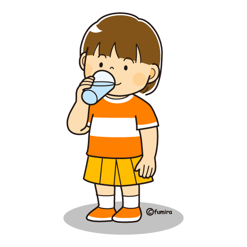 コップで水を飲む女の子のイラスト（カラー）